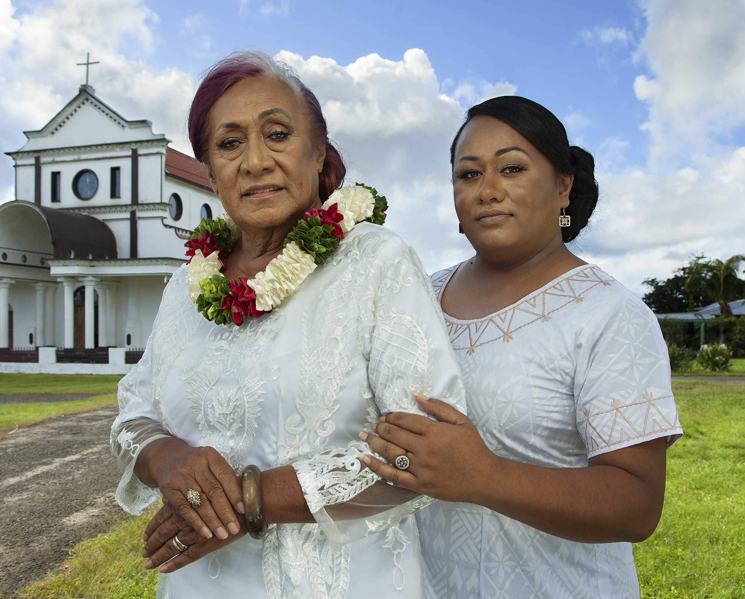 Two Fa‘afafine going to church (After Gauguin), 2020